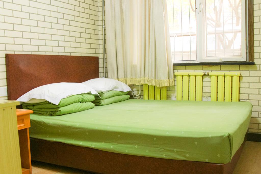 Leo Tian An Men Hostel Beijing Exterior photo