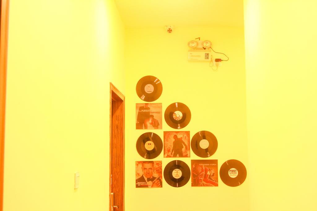 Leo Tian An Men Hostel Beijing Exterior photo